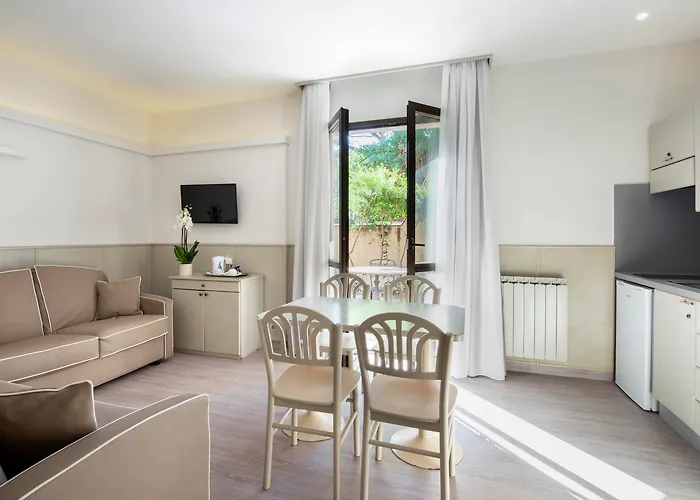 Grifone - Meetings & 4* Firenze