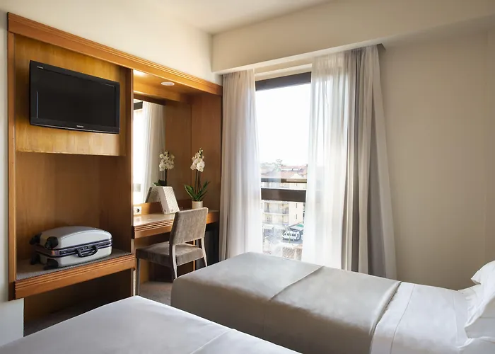 Grifone - Meetings & 4* Firenze