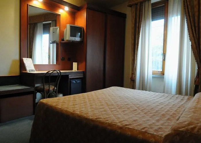 Grifone - Meetings & 4* Firenze