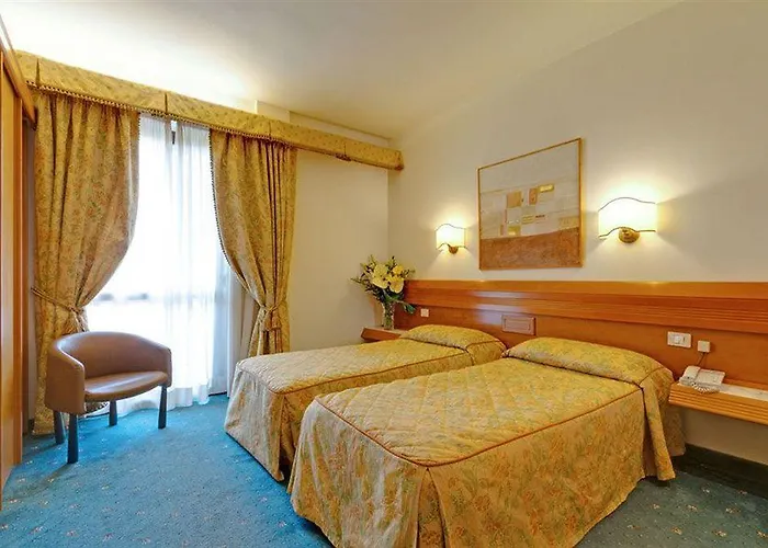 Grifone - Meetings & 4*